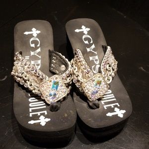Gypsy soule sandals
